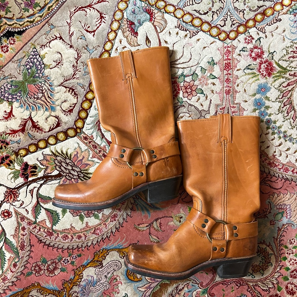 Frye Harness 12R Women’s Leather Boots Size 9